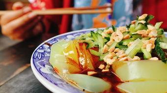 汾阳南关吃瓜,夏日吃瓜，品味古韵风情